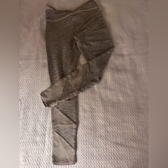 FP Movement gray stretchy joggers - Picture 2 of 2